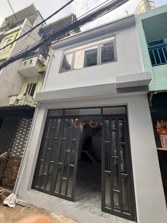 Bán nhà hẻm 687/60/31 Đường Lạc Quân Quận Tân Bình, TP.HCM – 3 phòng ngủ, giá 4.8 tỷ Bán nhà hẻm 687/60/31 Đường Lạc Quân Quận Tân Bình, TP.HCM – 3 phòng ngủ, giá 4.8 tỷ