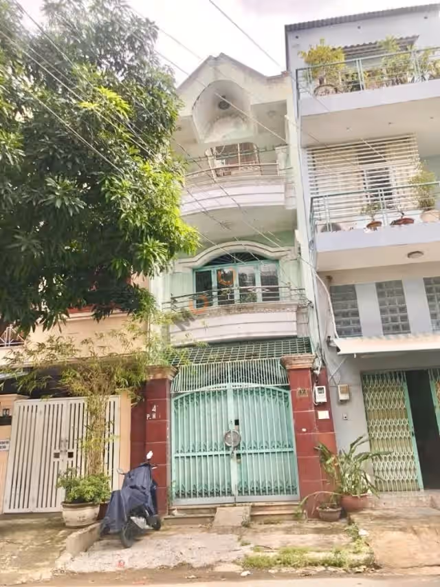 Bán nhà mặt tiền đường Phan Huy Thực Quận 7, TP.HCM – 6 phòng ngủ, giá 18 tỷ