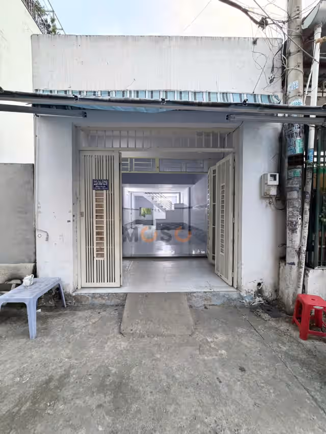 Bán nhà hẻm 23/36/121 Nguyễn Hữu Tiến Quận Tân Phú, TP.HCM – 2 phòng ngủ, giá 5 tỷ Bán nhà hẻm 23/36/121 Nguyễn Hữu Tiến Quận Tân Phú, TP.HCM – 2 phòng ngủ, giá 5 tỷ