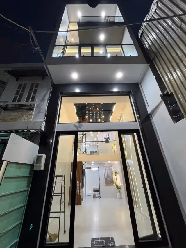 Bán nhà hẻm 106B/125 Lạc Long Quân  Quận 11, TP.HCM – 4 phòng ngủ, giá 8.7 tỷ