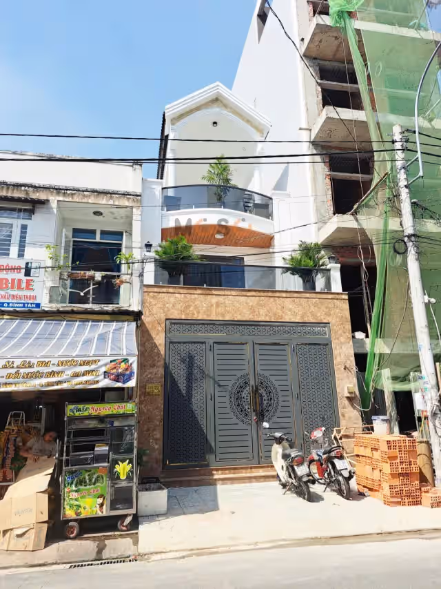 Bán nhà hẻm 413/82 Lê Văn Quới Quận Bình Tân, TP.HCM – 4 phòng ngủ, giá 13.8 tỷ