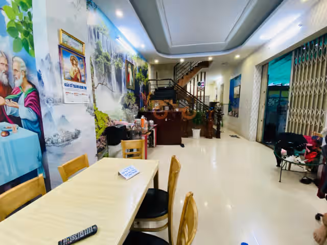 Bán nhà mặt tiền Trần Thị Điệu Thành phố Thủ Đức, TP.HCM – 3 phòng ngủ, giá 10.3 tỷ