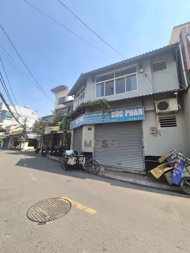 Bán nhà mặt tiền Đường Lê Cảnh Tuân Quận Tân Phú, TP.HCM – 3 phòng ngủ, giá 5.5 tỷ