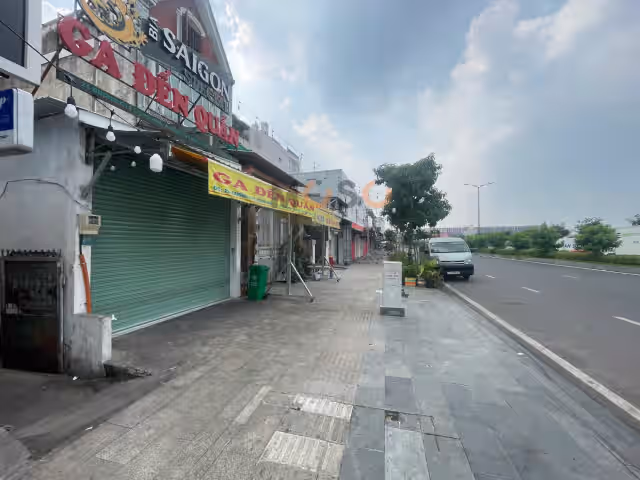 Bán nhà mặt tiền đường C12 Quận Tân Bình, TP.HCM – 2 phòng ngủ, giá 38 tỷ
