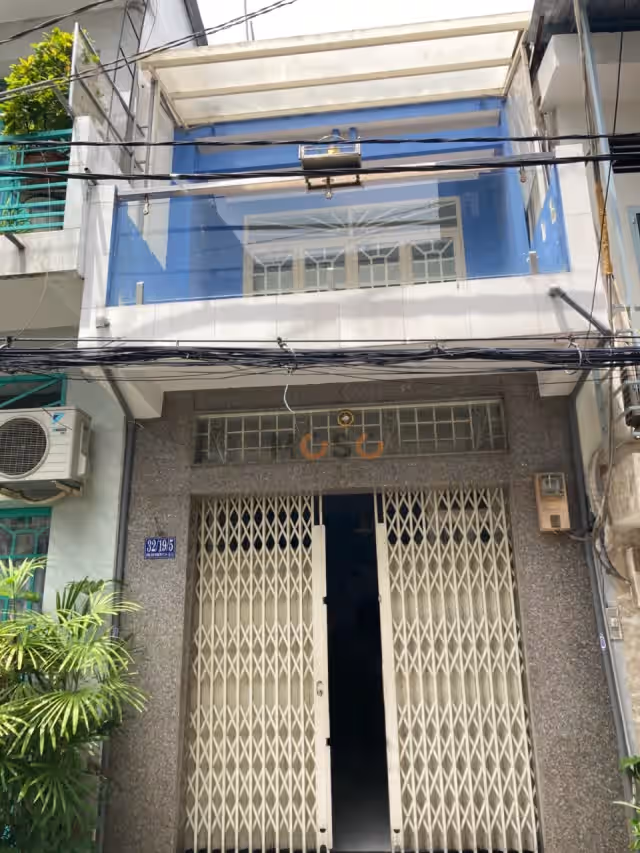 Bán nhà hẻm Ông Ích Khiêm Quận 11, TP.HCM – 2 phòng ngủ, giá 6.5 tỷ