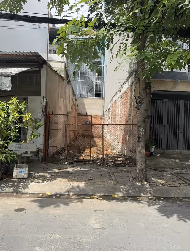 Bán đất đường số 79 Quận 7, TP.HCM – giá 14.9 tỷ Bán đất đường số 79 Quận 7, TP.HCM – giá 14.9 tỷ
