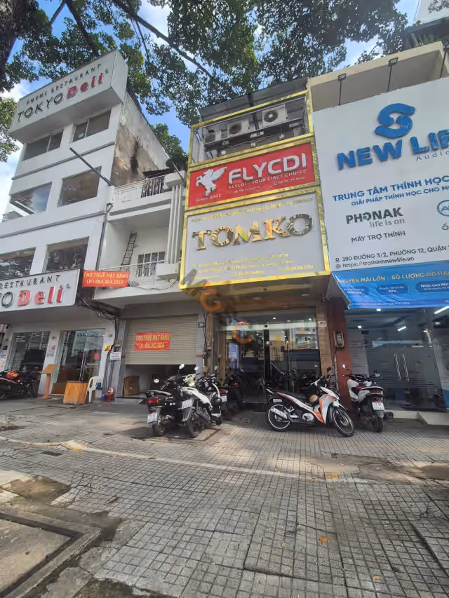 Bán nhà mặt tiền Đường 3 Tháng 2 Quận 10, TP.HCM – 3 phòng ngủ, giá 29.5 tỷ Bán nhà mặt tiền Đường 3 Tháng 2 Quận 10, TP.HCM – 3 phòng ngủ, giá 29.5 tỷ