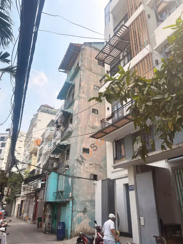 Bán nhà hẻm 42/21B Đường Ung Văn Khiêm Quận Bình Thạnh, TP.HCM – 25 phòng ngủ, giá 11.8 tỷ Bán nhà hẻm 42/21B Đường Ung Văn Khiêm Quận Bình Thạnh, TP.HCM – 25 phòng ngủ, giá 11.8 tỷ