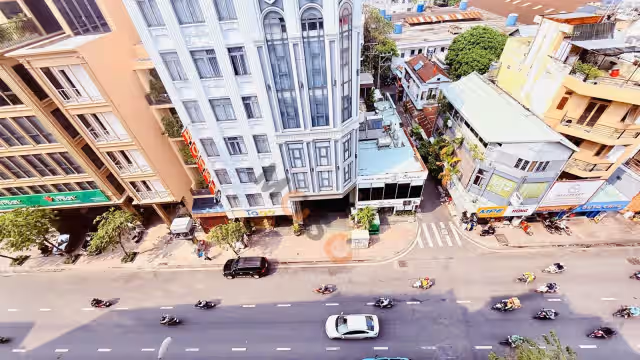 Bán nhà mặt tiền Đường Bạch Đằng Quận Tân Bình, TP.HCM – 13 phòng ngủ, giá 34 tỷ Bán nhà mặt tiền Đường Bạch Đằng Quận Tân Bình, TP.HCM – 13 phòng ngủ, giá 34 tỷ