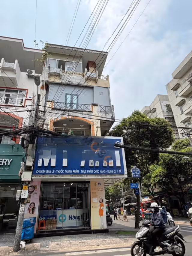 Bán nhà mặt tiền Đường Vũ Huy Tấn Quận Bình Thạnh, TP.HCM – 4 phòng ngủ, giá 46 tỷ Bán nhà mặt tiền Đường Vũ Huy Tấn Quận Bình Thạnh, TP.HCM – 4 phòng ngủ, giá 46 tỷ