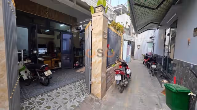Bán nhà hẻm Điện Biên Phủ Quận Thanh Khê, TP. Đà Nẵng – 2 phòng ngủ, giá 4.9 tỷ Bán nhà hẻm Điện Biên Phủ Quận Thanh Khê, TP. Đà Nẵng – 2 phòng ngủ, giá 4.9 tỷ