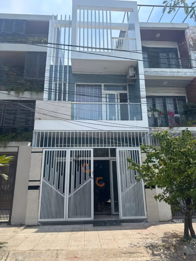 Bán nhà mặt tiền Bàu Năng 1 Quận Liên Chiểu, TP. Đà Nẵng – 3 phòng ngủ, giá 6.9 tỷ