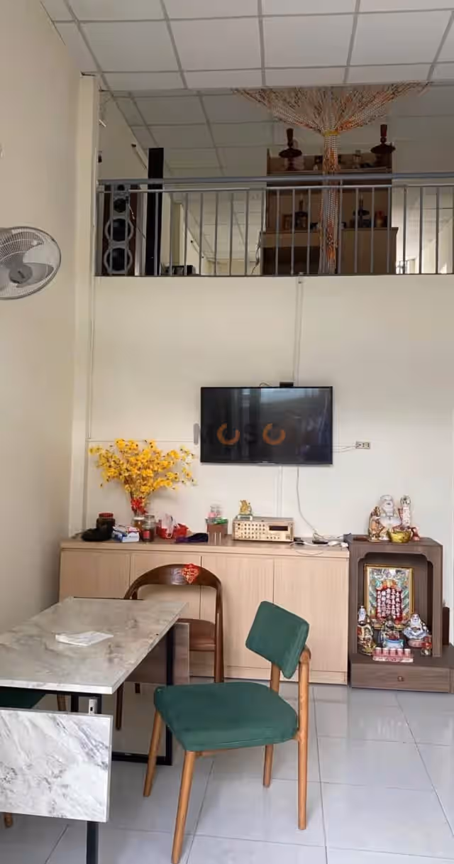 Bán nhà hẻm Trịnh Thị Miếng Huyện Hóc Môn, TP.HCM – 2 phòng ngủ, giá 3.3 tỷ