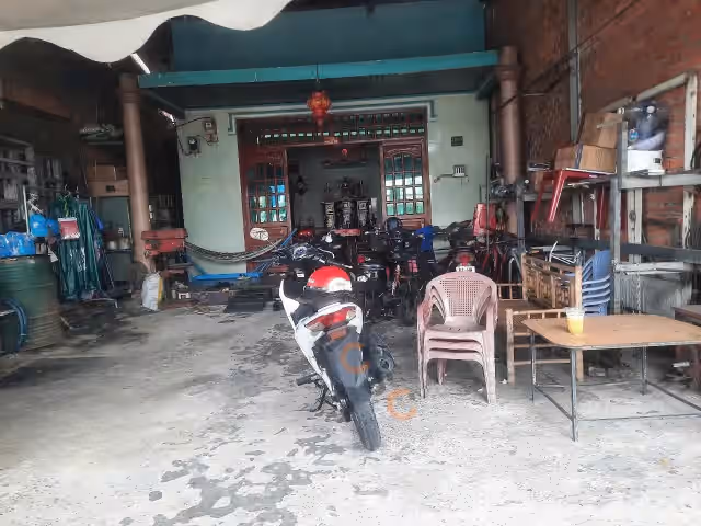 Bán nhà mặt tiền Quốc Lộ 13 Thành phố Thủ Dầu Một, Bình Dương – 2 phòng ngủ, giá 12 tỷ