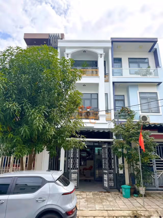 Bán nhà mặt tiền Phú Lộc 20 Quận Liên Chiểu, TP. Đà Nẵng – 4 phòng ngủ, giá 7.9 tỷ