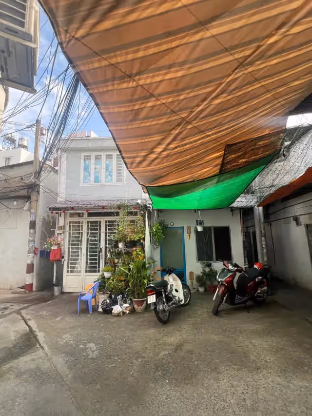 Bán nhà hẻm Đường Lê Đình Thám Quận Tân Phú, TP.HCM – 1 phòng ngủ, giá 2.3 tỷ
