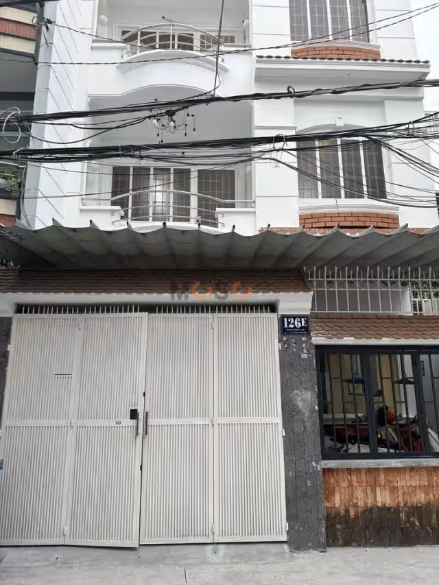 Bán nhà hẻm Phan Đăng Lưu Quận Phú Nhuận, TP.HCM – 5 phòng ngủ, giá 28 tỷ Bán nhà hẻm Phan Đăng Lưu Quận Phú Nhuận, TP.HCM – 5 phòng ngủ, giá 28 tỷ