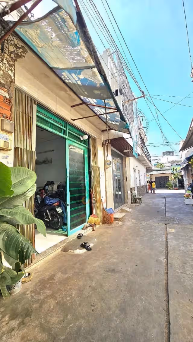 Bán nhà hẻm đường số 15 Quận Bình Tân, TP.HCM – 1 phòng ngủ, giá 4.5 tỷ Bán nhà hẻm đường số 15 Quận Bình Tân, TP.HCM – 1 phòng ngủ, giá 4.5 tỷ