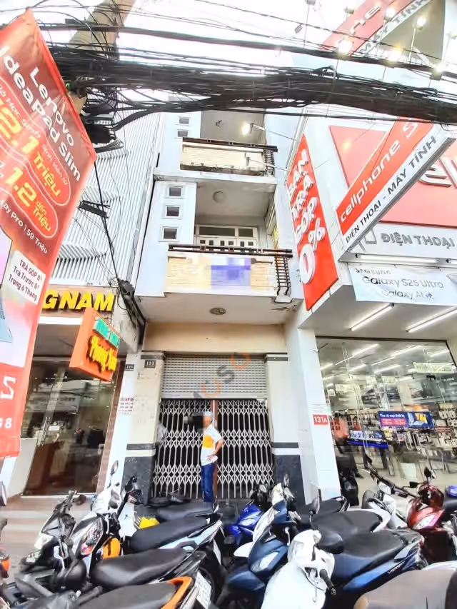 Bán nhà mặt tiền đường CMT8 Quận Ninh Kiều, TP. Cần Thơ – 5 phòng ngủ, giá 11 tỷ Bán nhà mặt tiền đường CMT8 Quận Ninh Kiều, TP. Cần Thơ – 5 phòng ngủ, giá 11 tỷ