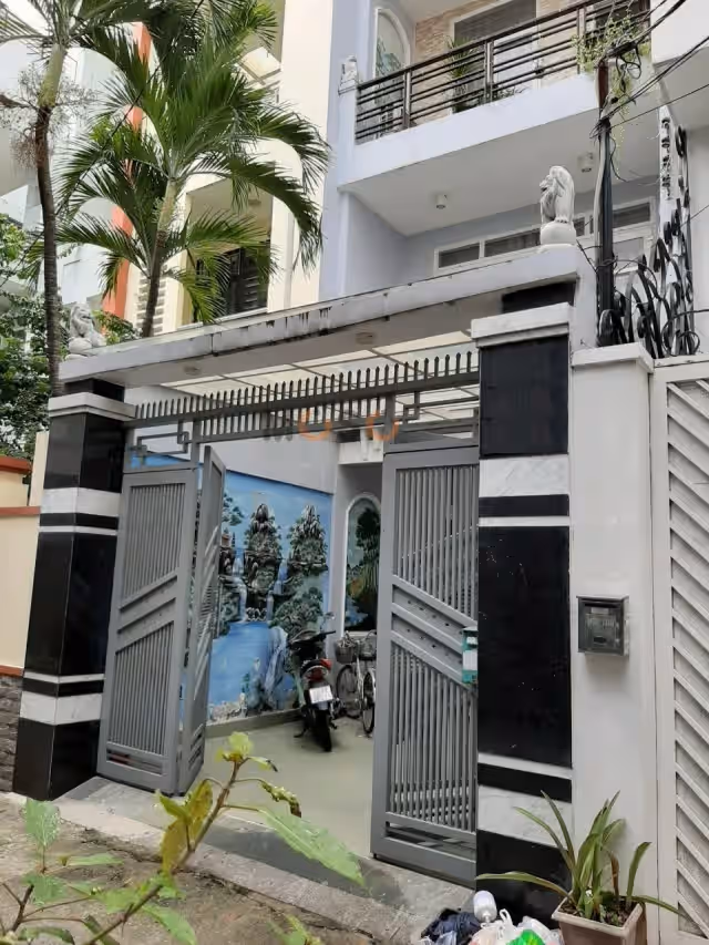 Bán nhà hẻm Nguyễn Thị Minh Khai Quận 1, TP.HCM – 5 phòng ngủ, giá 25 tỷ Bán nhà hẻm Nguyễn Thị Minh Khai Quận 1, TP.HCM – 5 phòng ngủ, giá 25 tỷ