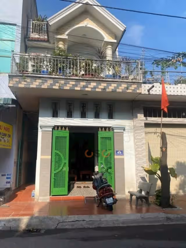 Bán nhà mặt tiền đường số 1, khu phố Thống Nhất Thành phố Dĩ An, Bình Dương – 7 phòng ngủ, giá 8.1 tỷ