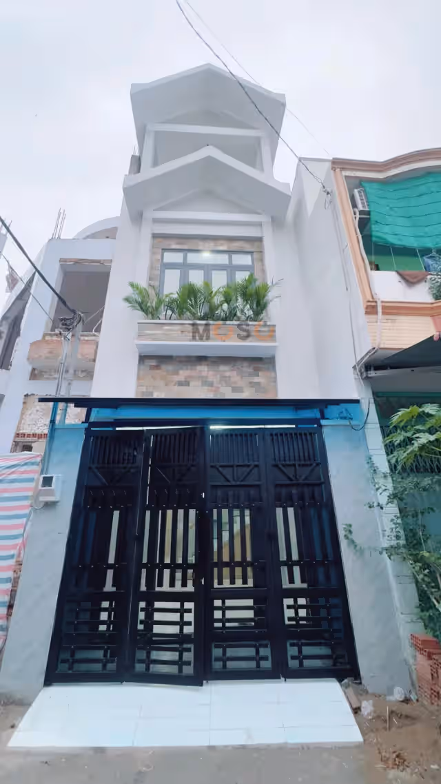 Bán nhà hẻm Đường Lê Ngã Quận Tân Phú, TP.HCM – 3 phòng ngủ, giá 8.6 tỷ Bán nhà hẻm Đường Lê Ngã Quận Tân Phú, TP.HCM – 3 phòng ngủ, giá 8.6 tỷ
