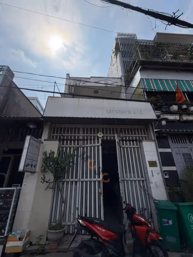 Bán nhà mặt tiền đường số 20 Quận Bình Tân, TP.HCM – 2 phòng ngủ, giá 5.5 tỷ