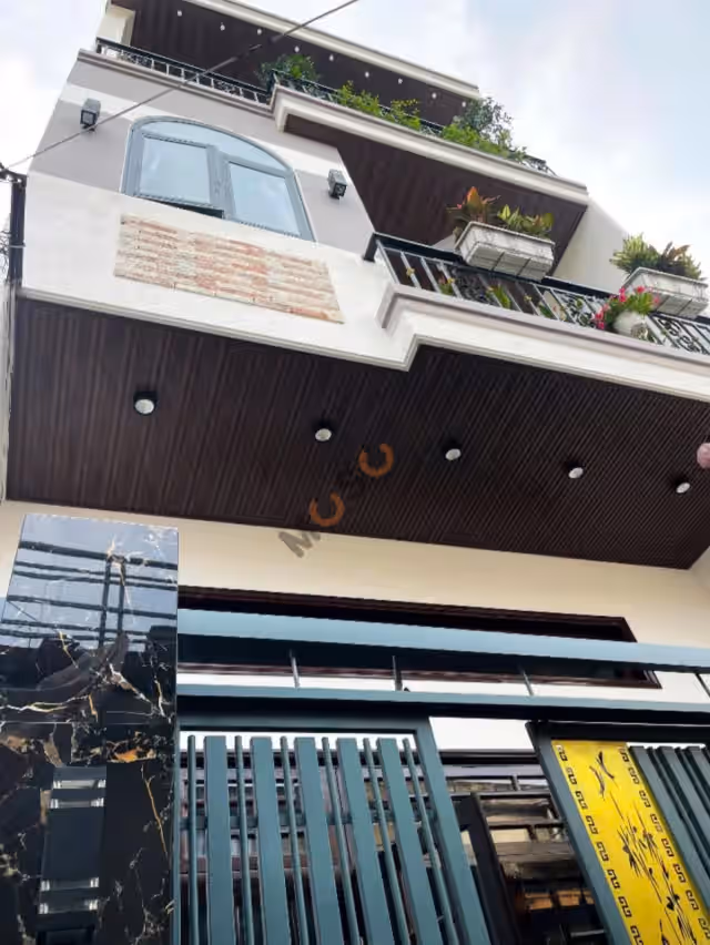 Bán nhà hẻm Trần Cao Vân Quận Thanh Khê, TP. Đà Nẵng – 3 phòng ngủ, giá 6.5 tỷ Bán nhà hẻm Trần Cao Vân Quận Thanh Khê, TP. Đà Nẵng – 3 phòng ngủ, giá 6.5 tỷ