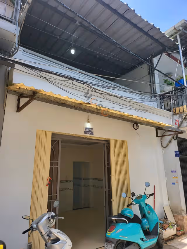 Bán nhà hẻm Thạnh Lộc 29 Quận 12, TP.HCM – 2 phòng ngủ, giá 3.6 tỷ