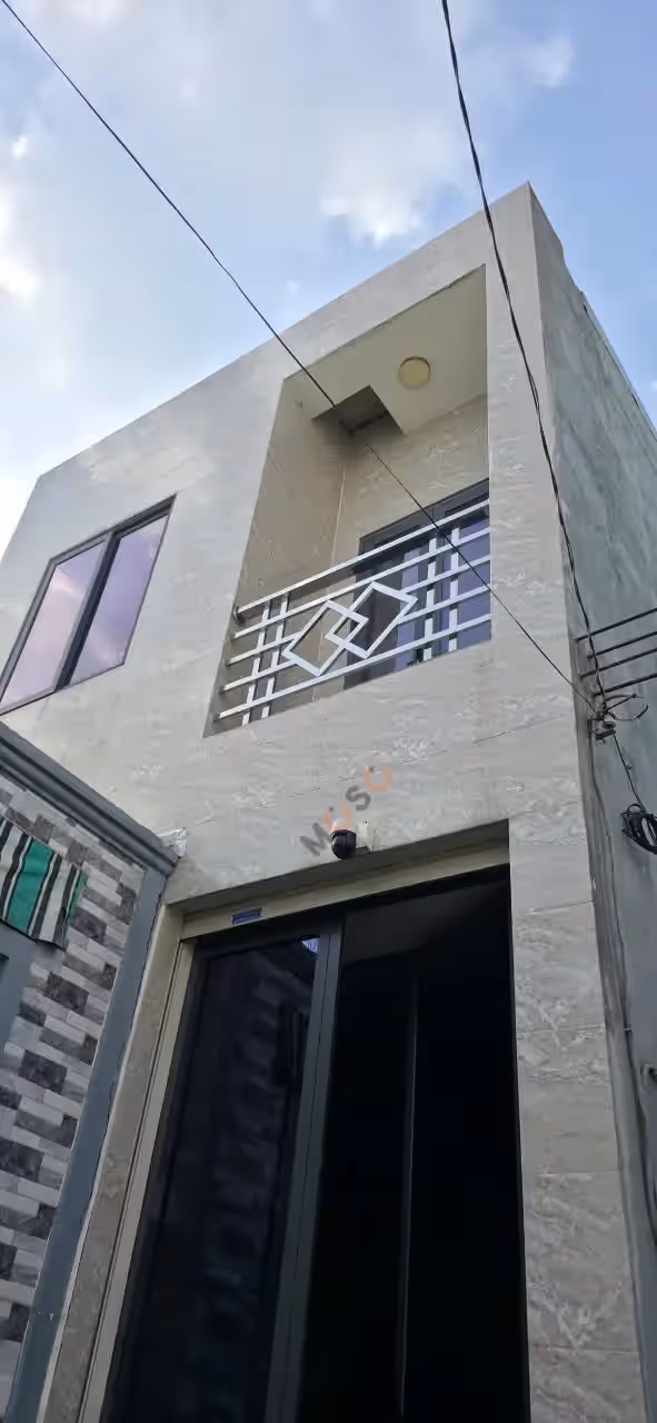 Bán nhà hẻm Thạnh Lộc 40 Quận 12, TP.HCM – 2 phòng ngủ, giá 5.6 tỷ