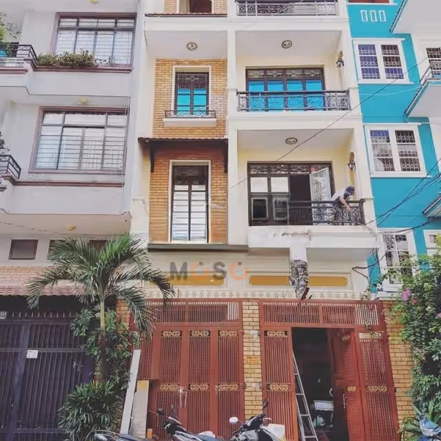 Cho thuê văn phòng Đường 3/2 Quận 10, TP.HCM – 6 phòng ngủ, giá 35 triệu Cho thuê văn phòng Đường 3/2 Quận 10, TP.HCM – 6 phòng ngủ, giá 35 triệu