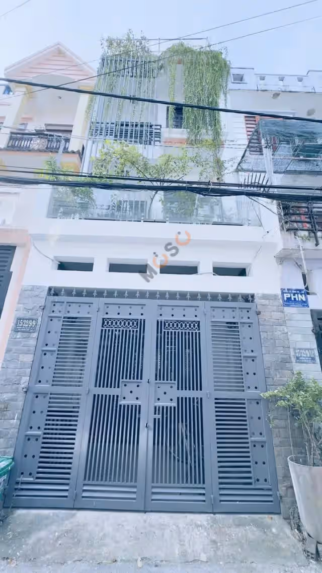 Bán nhà hẻm Lâm Thị Hố Quận 12, TP.HCM – 3 phòng ngủ, giá 5.6 tỷ
