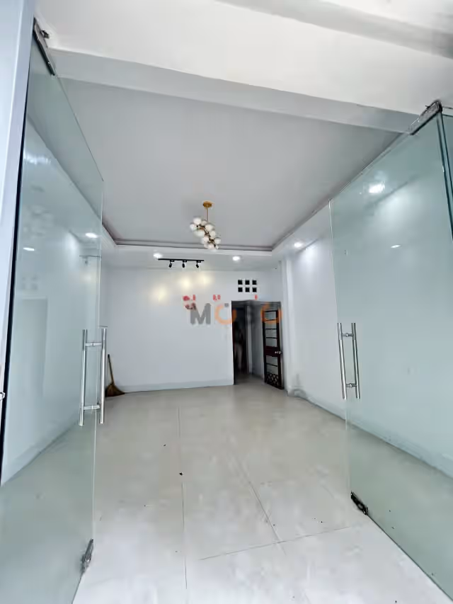 Cho thuê nhà mặt tiền Bàu Cát 2 Tân Bình, TP.HCM – 6 phòng ngủ, giá 45 triệu Cho thuê nhà mặt tiền Bàu Cát 2 Tân Bình, TP.HCM – 6 phòng ngủ, giá 45 triệu