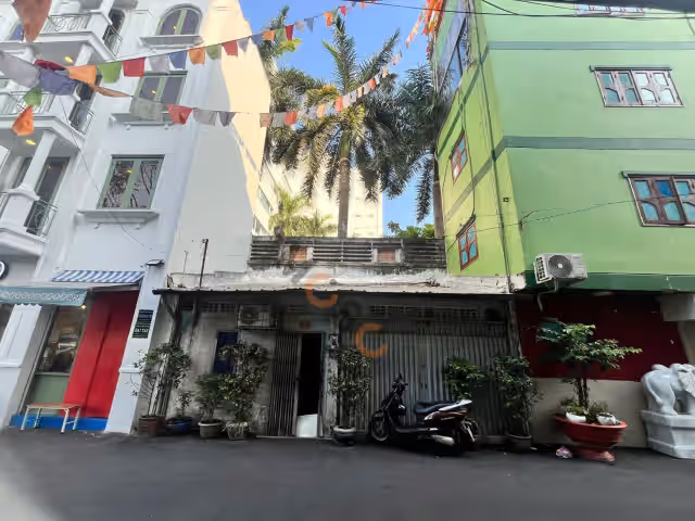 Bán nhà hẻm Nguyễn Bỉnh Khiêm, Quận 1, TP.HCM – 1 phòng ngủ, giá 11 tỷ