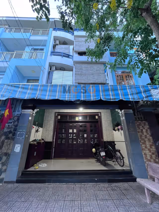 Bán nhà mặt tiền đường số 3 Thành phố Thủ Đức, TP.HCM – 4 phòng ngủ, giá 18.8 tỷ