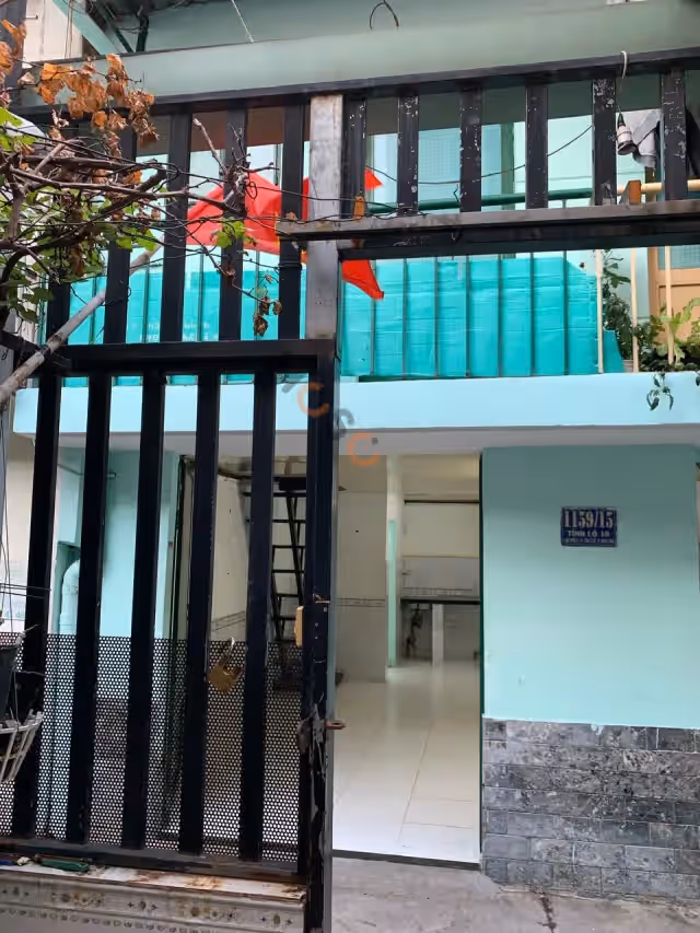 Bán nhà hẻm Tỉnh Lộ 10 Quận Bình Tân, TP.HCM – 2 phòng ngủ, giá 2.4 tỷ Bán nhà hẻm Tỉnh Lộ 10 Quận Bình Tân, TP.HCM – 2 phòng ngủ, giá 2.4 tỷ