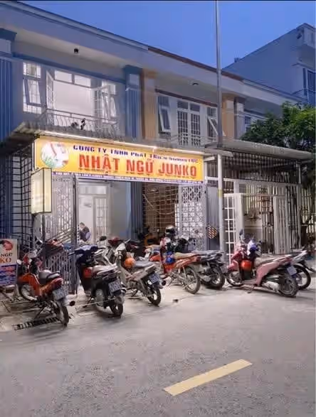 Bán nhà hẻm Thuận Giao 19, khu nhà ở Hòa Lân 2 Thành phố Thuận An, Bình Dương – 2 phòng ngủ, giá 3.9 tỷ Bán nhà hẻm Thuận Giao 19, khu nhà ở Hòa Lân 2 Thành phố Thuận An, Bình Dương – 2 phòng ngủ, giá 3.9 tỷ