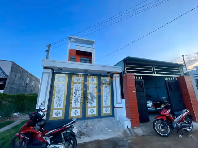 Bán nhà mặt tiền Đường ấp Văn Hóa Thanh Ba Huyện Cần Giuộc, Long An – 3 phòng ngủ, giá 2.6 tỷ Bán nhà mặt tiền Đường ấp Văn Hóa Thanh Ba Huyện Cần Giuộc, Long An – 3 phòng ngủ, giá 2.6 tỷ