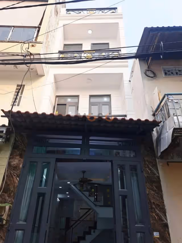 Bán nhà hẻm Chiến Lược Quận Bình Tân, TP.HCM – 3 phòng ngủ, giá 4.5 tỷ Bán nhà hẻm Chiến Lược Quận Bình Tân, TP.HCM – 3 phòng ngủ, giá 4.5 tỷ