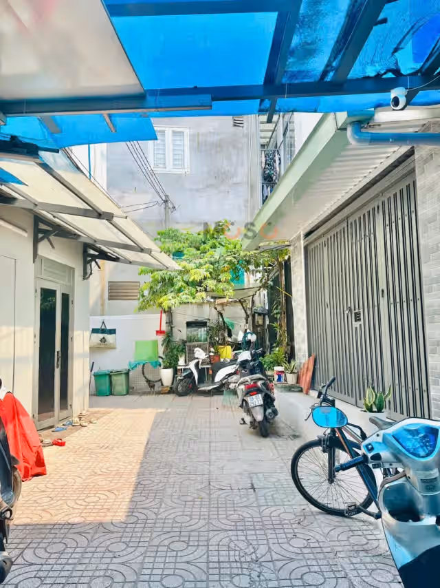 Bán nhà hẻm Bình Long Quận Tân Phú, TP.HCM – 2 phòng ngủ, giá 4.5 tỷ