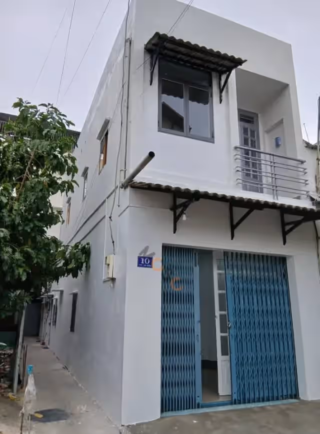 Bán nhà mặt tiền đường TK8 Huyện Hóc Môn, TP.HCM – 2 phòng ngủ, giá 6.8 tỷ Bán nhà mặt tiền đường TK8 Huyện Hóc Môn, TP.HCM – 2 phòng ngủ, giá 6.8 tỷ