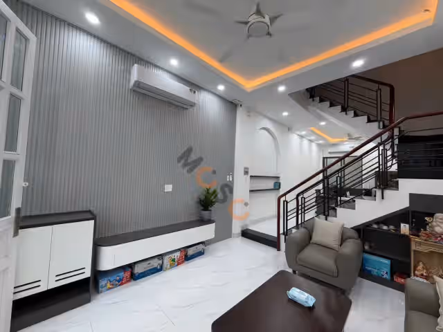 Bán nhà hẻm Đường Âu Cơ Quận Tân Bình, TP.HCM – 4 phòng ngủ, giá 9.2 tỷ Bán nhà hẻm Đường Âu Cơ Quận Tân Bình, TP.HCM – 4 phòng ngủ, giá 9.2 tỷ