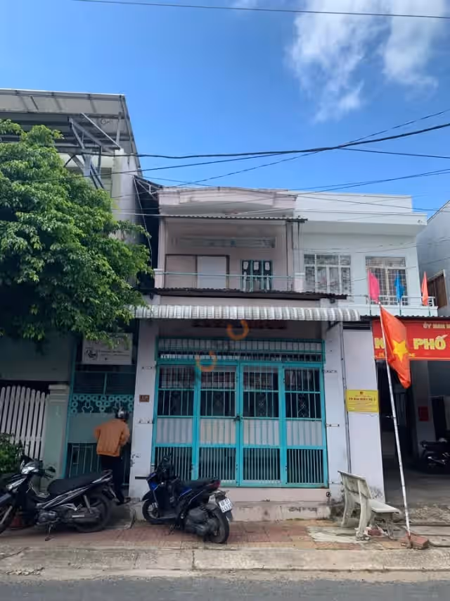 Bán nhà mặt tiền Quang Trung Thành phố Rạch Giá, Kiên Giang – 2 phòng ngủ, giá 2.6 tỷ