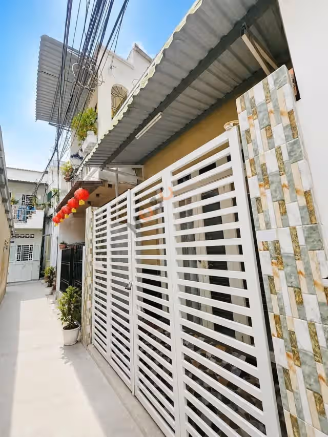 Bán nhà hẻm Huỳnh Thúc Kháng Quận Ninh Kiều, TP. Cần Thơ – 1 phòng ngủ, giá 1.4 tỷ Bán nhà hẻm Huỳnh Thúc Kháng Quận Ninh Kiều, TP. Cần Thơ – 1 phòng ngủ, giá 1.4 tỷ