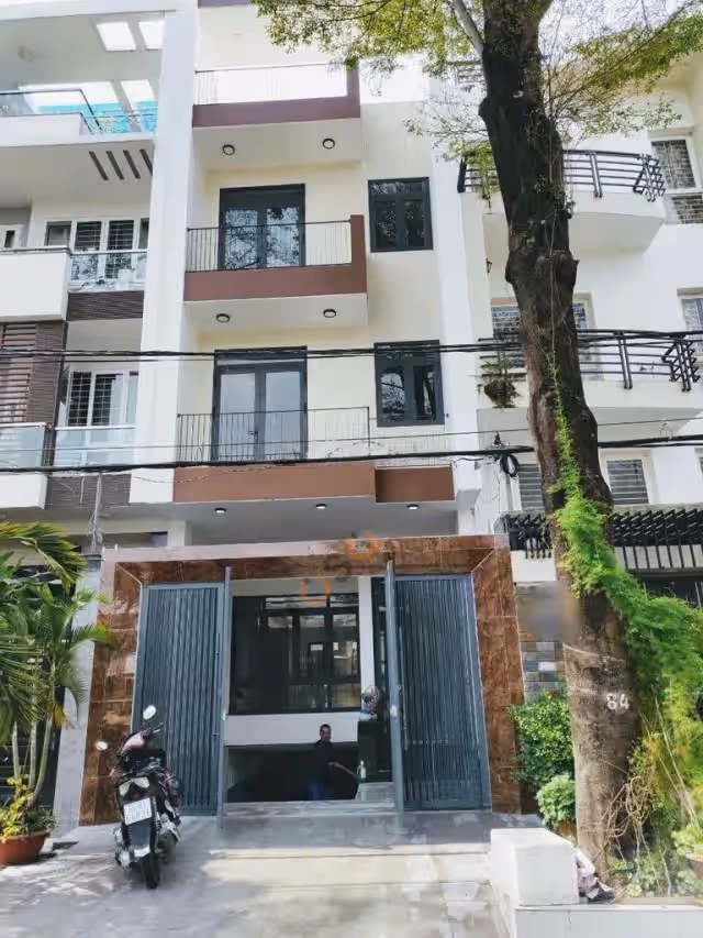 Cho thuê nhà mặt tiền Đường Hoàng Hoa Thám Quận Tân Bình, TP.HCM – 5 phòng ngủ, giá 24 triệu Cho thuê nhà mặt tiền Đường Hoàng Hoa Thám Quận Tân Bình, TP.HCM – 5 phòng ngủ, giá 24 triệu