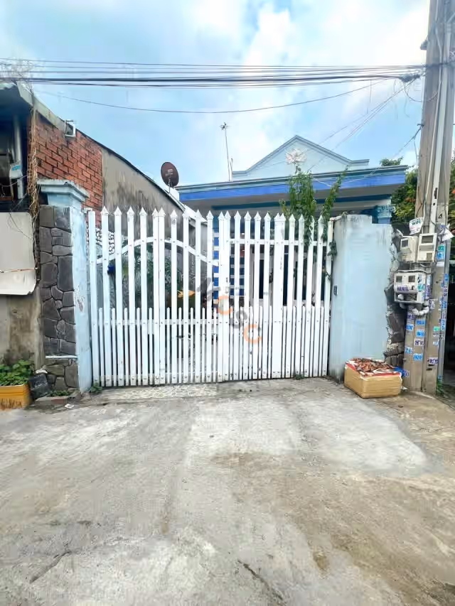 Bán nhà hẻm Đường Phạm Ngũ Lão Thành phố Dĩ An, Bình Dương – 1 phòng ngủ, giá 4.2 tỷ Bán nhà hẻm Đường Phạm Ngũ Lão Thành phố Dĩ An, Bình Dương – 1 phòng ngủ, giá 4.2 tỷ