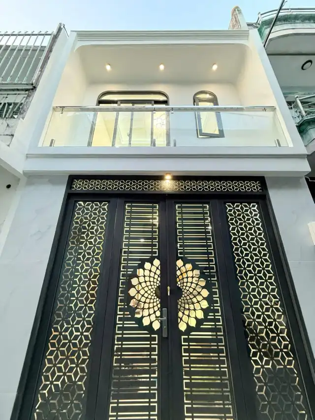 Bán nhà hẻm Khuông Việt Quận Tân Phú, TP.HCM – 3 phòng ngủ, giá 6.3 tỷ Bán nhà hẻm Khuông Việt Quận Tân Phú, TP.HCM – 3 phòng ngủ, giá 6.3 tỷ