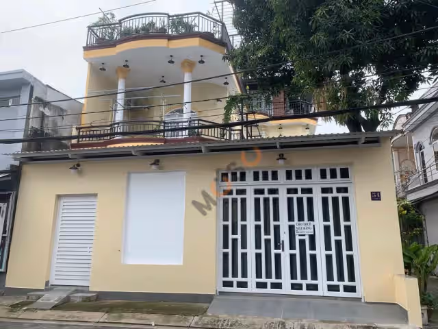 Cho thuê nhà mặt tiền Quận 12, TP.HCM – giá 10 triệu