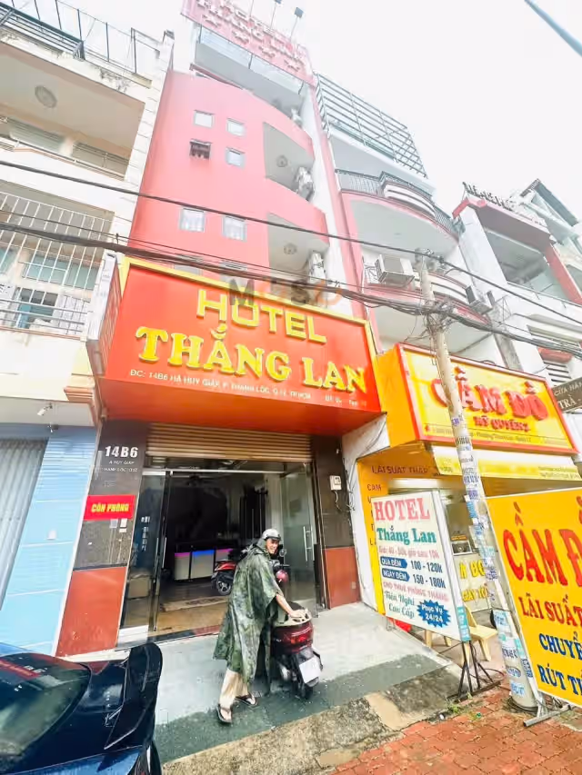 Bán nhà mặt tiền Hà Huy Giáp Quận 12, TP.HCM – 16 phòng ngủ, giá 15.5 tỷ Bán nhà mặt tiền Hà Huy Giáp Quận 12, TP.HCM – 16 phòng ngủ, giá 15.5 tỷ