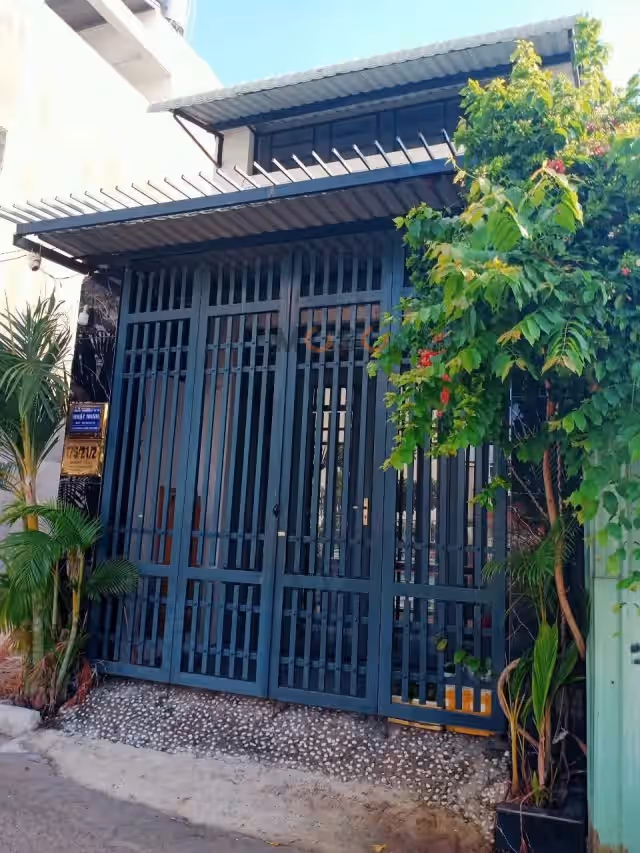 Bán nhà hẻm đường số 11 Thành phố Thủ Đức, TP.HCM – 2 phòng ngủ, giá 4.3 tỷ Bán nhà hẻm đường số 11 Thành phố Thủ Đức, TP.HCM – 2 phòng ngủ, giá 4.3 tỷ